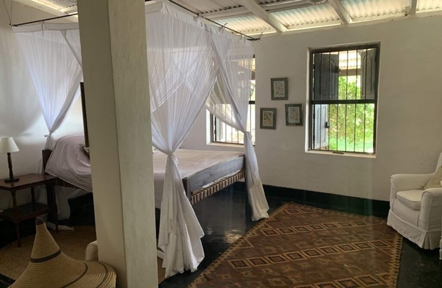 Takaungu Private House