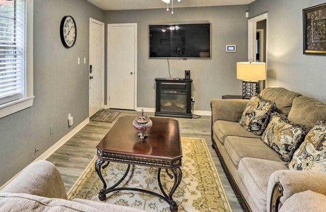 Tallahassee Home Near FSU & FAMU Campuses!