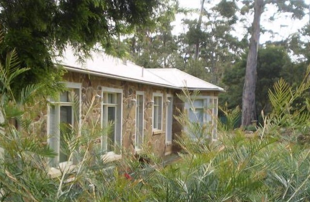 Tangara Trail Retreat