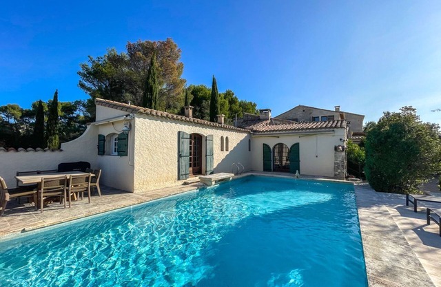 Taureau - Three Bedroom Villa, Sleeps 6