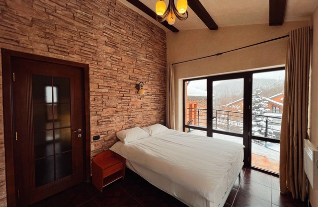 Teghenis Resort