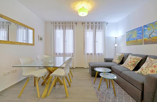 Tejón y Marín, nuevo apartamento en casco antigüo