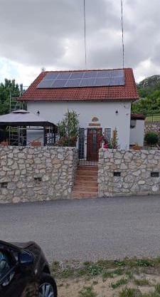 Tenkes-hegyi Vendégház