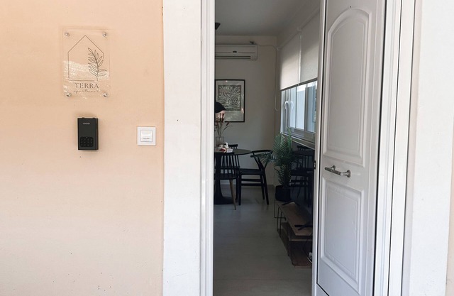 Terra Apartment-quiet apartment in the heart of Eretria