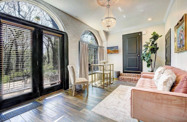 Terrace Suite · Terrace Suite - Private Flat in Historic Manor.