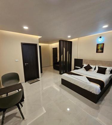 THAAL RESIDENCY Cheruvathur-HALA GROUPS