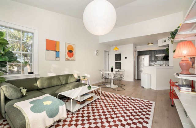 Thai2 · Modern Bauhaus Condo with Pool · Half Mile to Beach