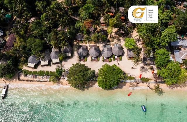 Thapwarin Resort - Green Hotel