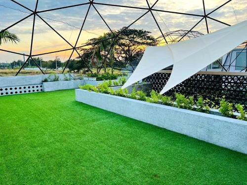 Tharadol Premium Hua Hin