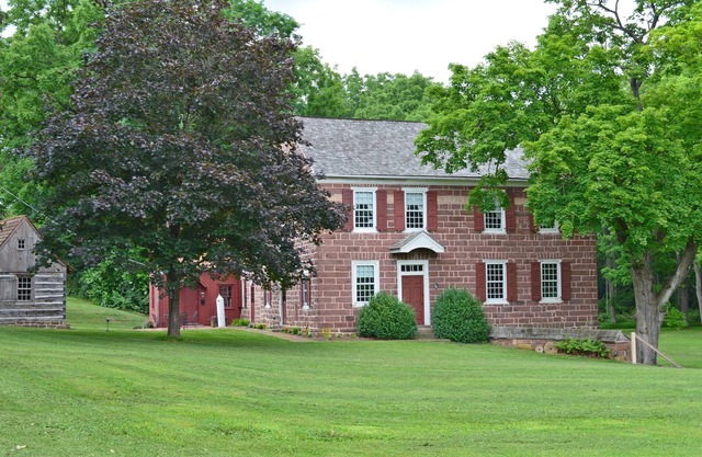 The 1764 Mohler House! Beautifully Restored Farmhouse 3BR/4BA on 9aces w/firepit