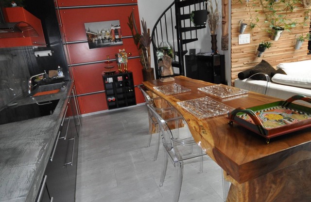 * THE ATYPICAL LOFT *