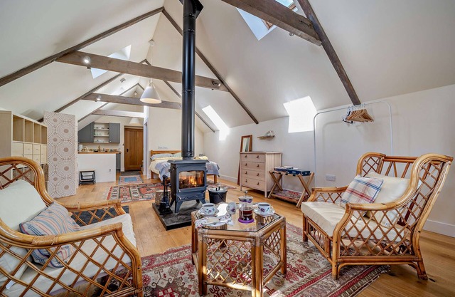 The Barn at Llolans - One Bedroom House, Sleeps 2