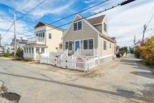 The Basin House Steps to Water Sunset Views