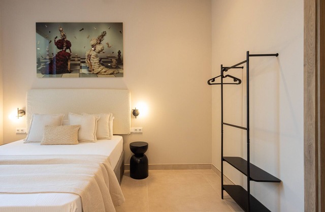 The Benicalap Apartment 05 by Florit Flats