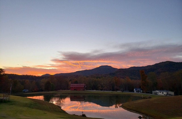 The Big Red Barn Unit # 7-Direct Access-150 yards to G-23