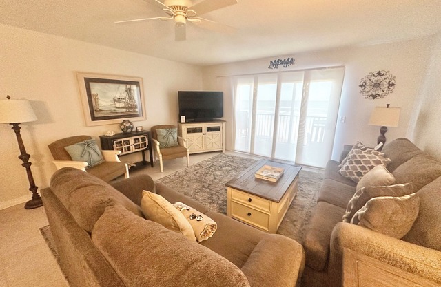 The Bird's nest Townhouse is at Summerhouse 203