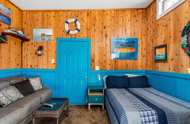 The Blue Parrot Guest House