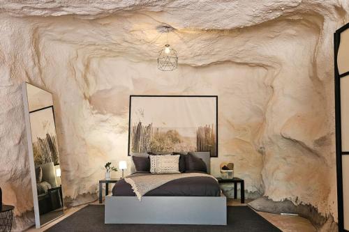 The Caves at Moab - At Private Riverside Ranch