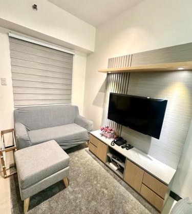 The Celandine in QC by House of Faith