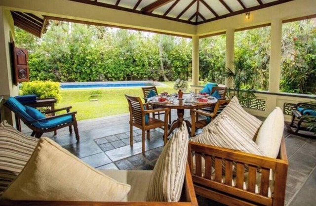 The Chalet- 1 minute walk to the beach - 2 rooms