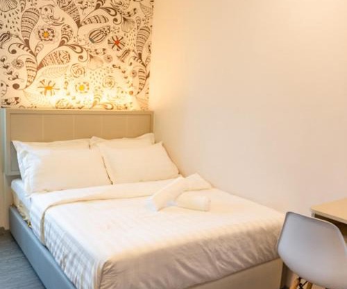 THE CROWN HOTEL @ KLIA