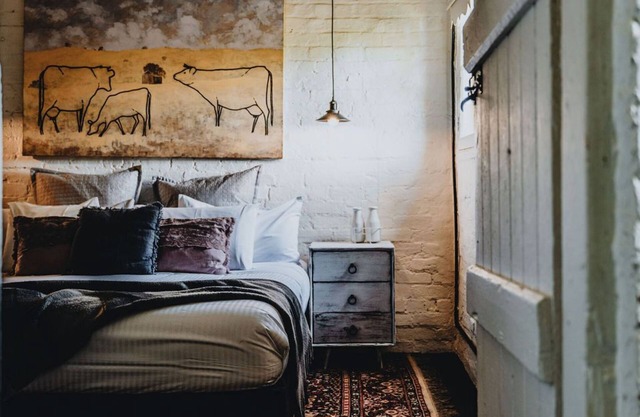 The Dairy., Perfectly positioned right in the heart of town located behind the majestic Green Gables