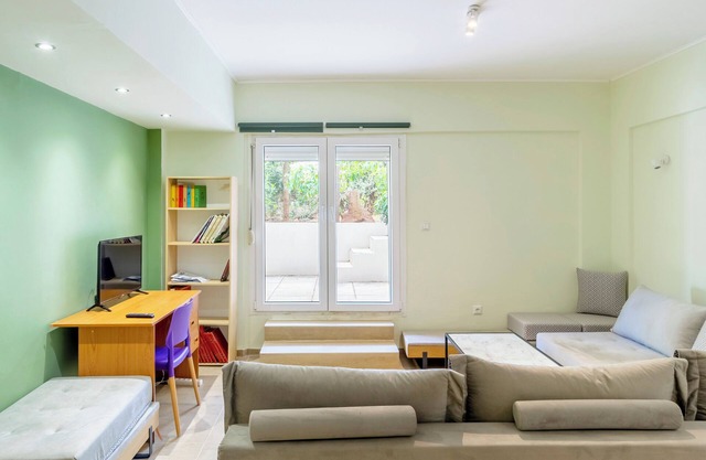 The Dousma Apartment in the heart of Glyfada