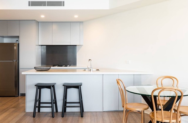 The Edge - family apartment overlooking Newcastle Beach