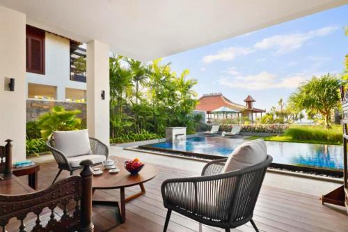 The Elston Glorious 6 BR Private Pool Villa ZN40