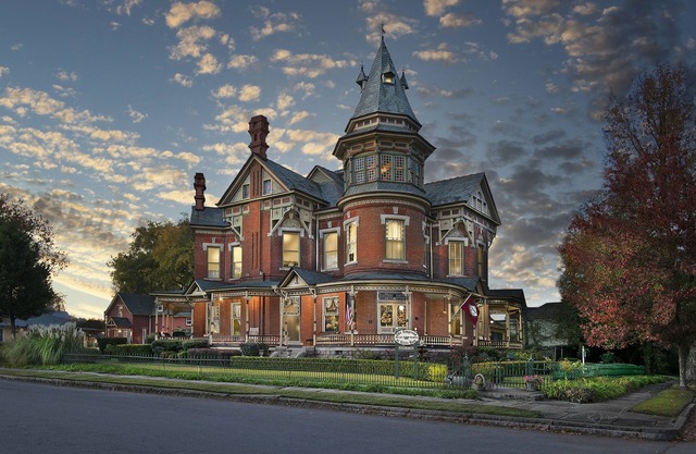 The Empress of Little Rock