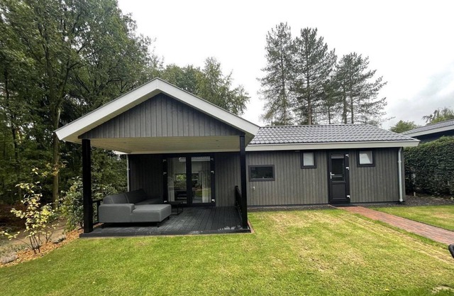 The Forest Cottage Deluxe is located right on the edge of the forest!