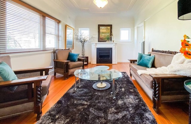 The Gables Stylish Victorian Beachfront Abode