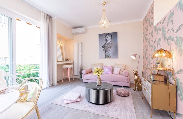THE GLAM apartment
