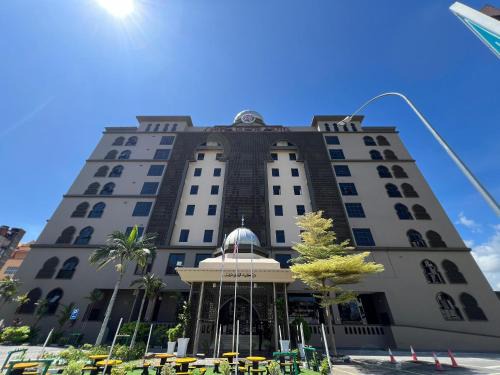 The Grand Puteri Hotel