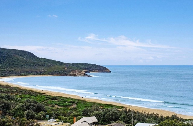 'The Grand View Retreat' by Accom Holidays