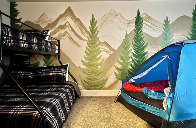 The Great Indoors! King, Bunk, Tent & S'mores!