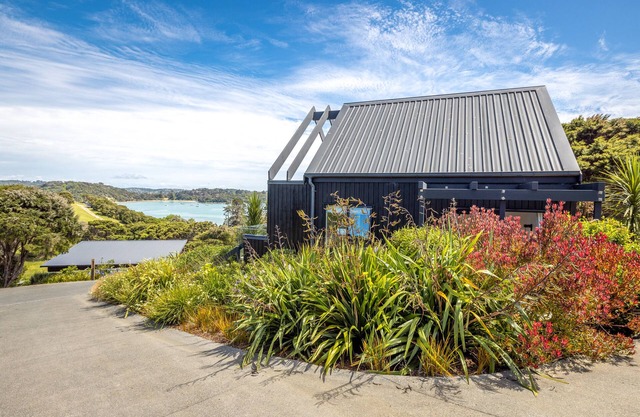 The Guest House at Te Whau Retreat - Stay Waiheke
