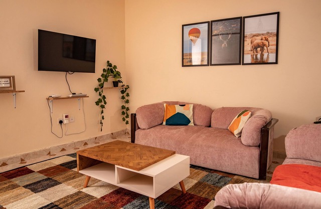 The HB Hub, a cozy 1 bedroom apartment located in Ruaka 30mins from Nairobi CBD