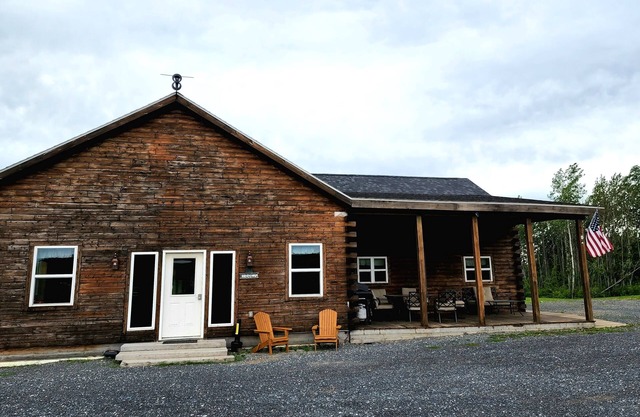 The Hideaway Cabin