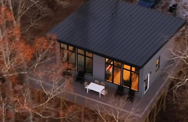 The Hilltop Hideaway at Lake Hartwell