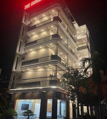 The Horizon Hotel