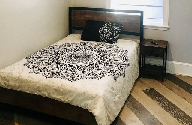 The Irving NW DC - Modern Condo