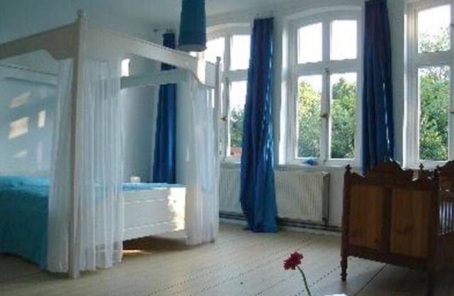 The large holiday apartment