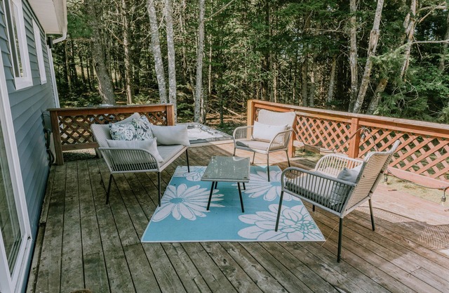 The Lazy Loon Lake House on Wentzells Lake in the South Shore with large hot tub