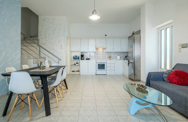 The Libyan Coast | HOUSE 1