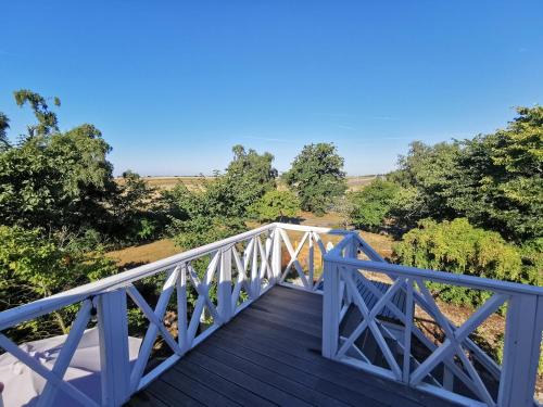 The 'Loft' Apartment- "Den Gule Svane" Guest House - near Rønne & Beach
