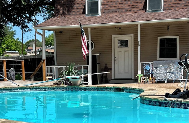 The lovely Texas Rose House nestled just outside of Waco, TX is relaxation ready