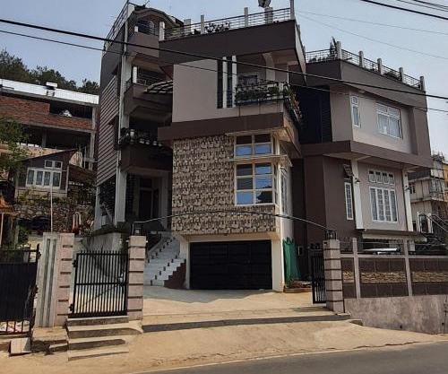 The LYNMAR HOMESTAY at Mawkynroh