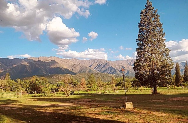 The manor house hostel is located in a strategic point for touring the Traslasierras valley.