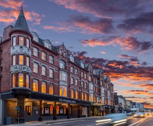 The Metropole Hotel 